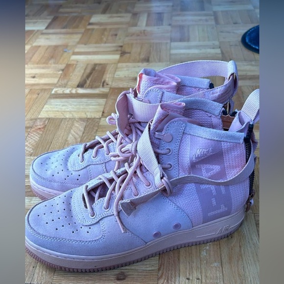 Nike AF-1 - Picture 3 of 3